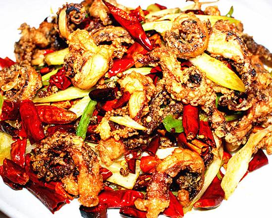 Deep Fried Squid with Chilli (干煸鱿鱼须)